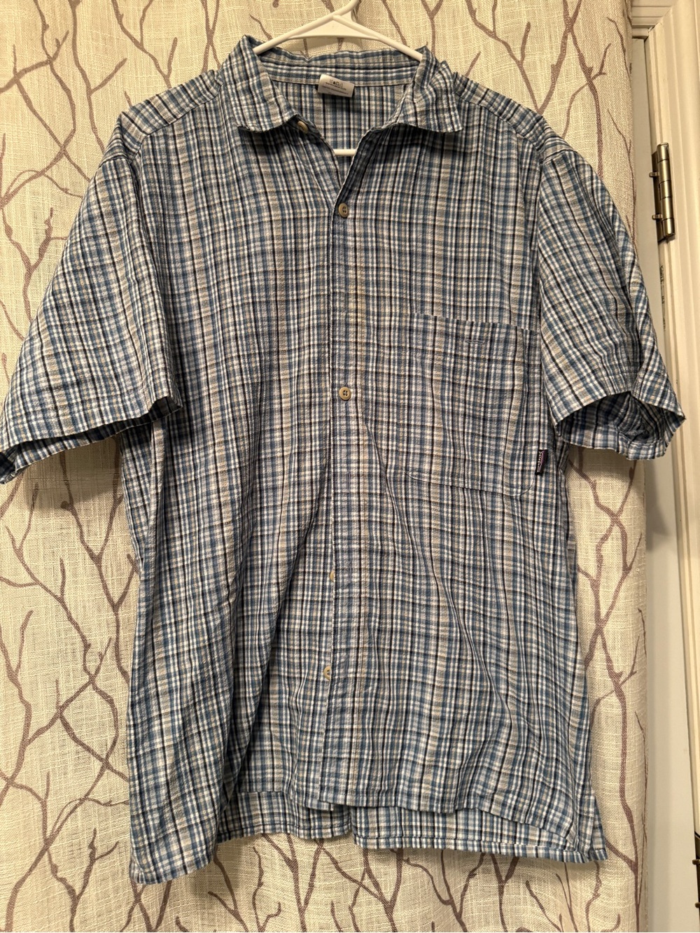 Patagonia Men's Blue Plaid Short-Sleeve Button-Up Shirt